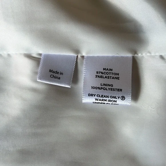 SPORTSCRAFT Signature. Maroon Roses Print Long Coat, Pockets, Brand New - Picture 7 of 7